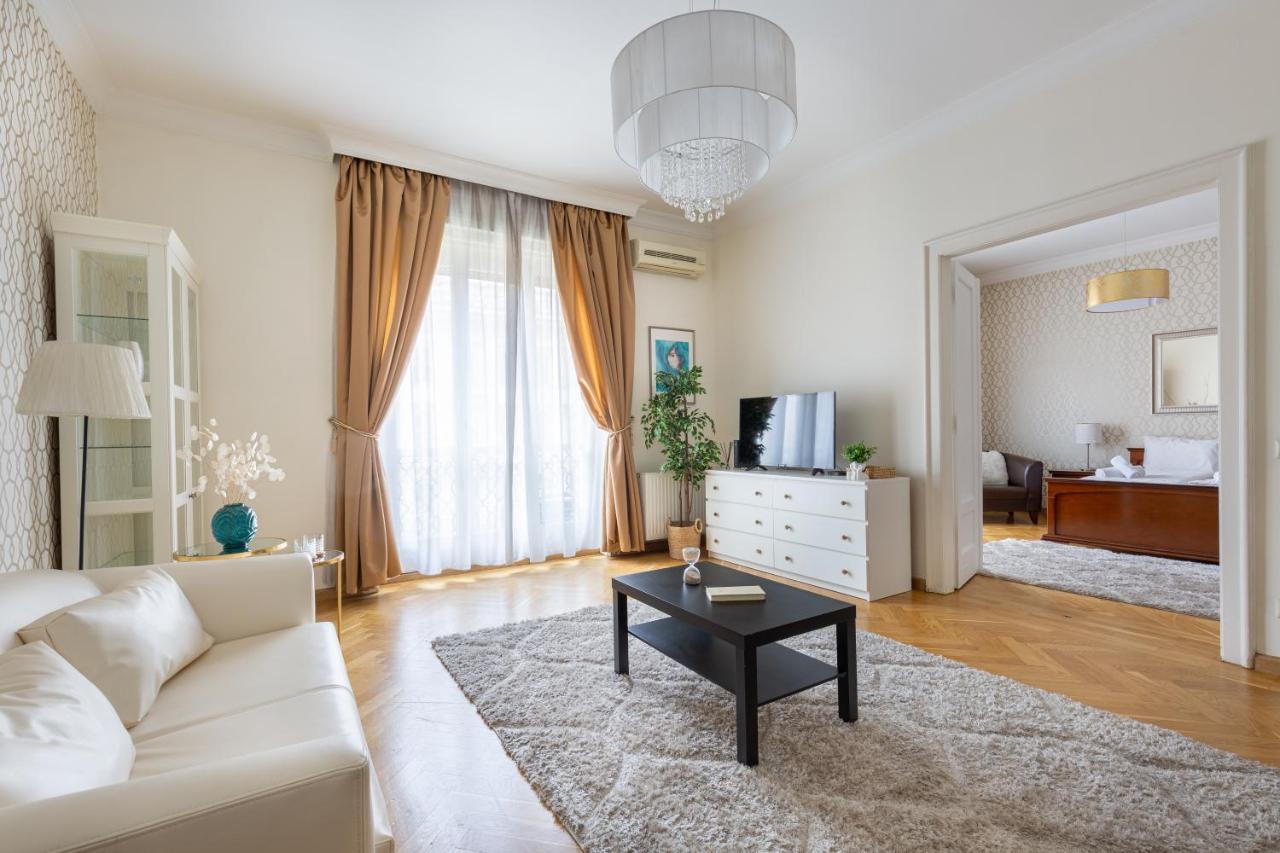 Gde Karoly Apartmant דירה בודפשט